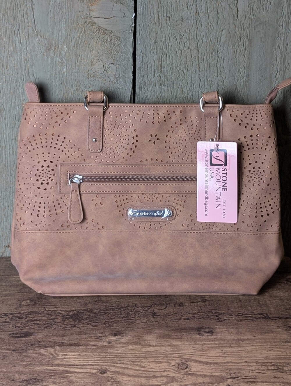 NWT Stone Mountain USA Nubuck Donna Tote Bag